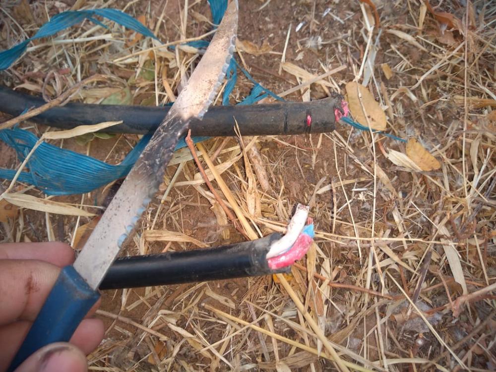 Vândalos cortam cabo de energia e deixam dois bairros sem água em Oeiras