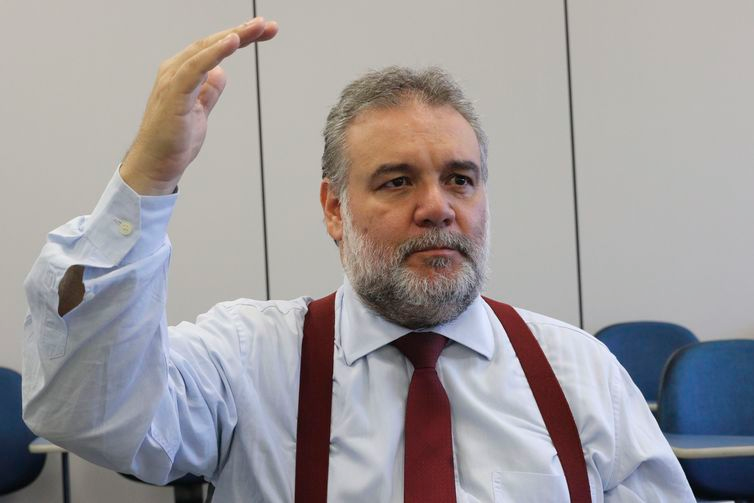 Valter Campanato/Agência Brasil Brasília - Entrevista do Valdir Oliveira, superintendente regional do Sebrae