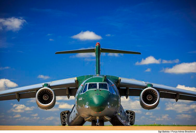 O gigante KC-390