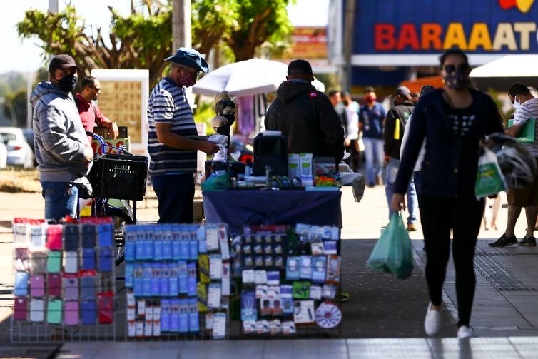 Comércio de rua em Brasília.