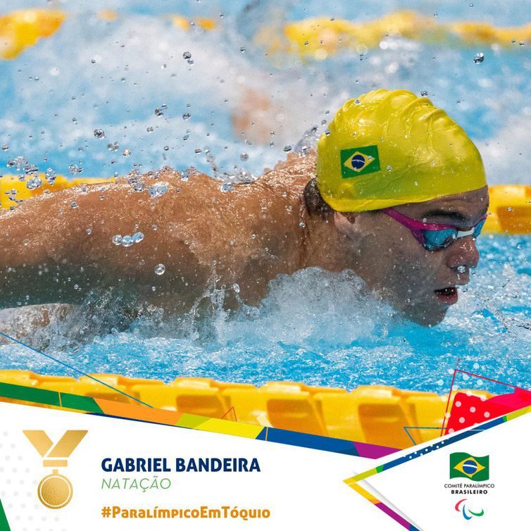 Reprodução Twitter/Comitê Paralímpico Brasileiro ouro natação Paralimpíada - Gabriel Bandeira