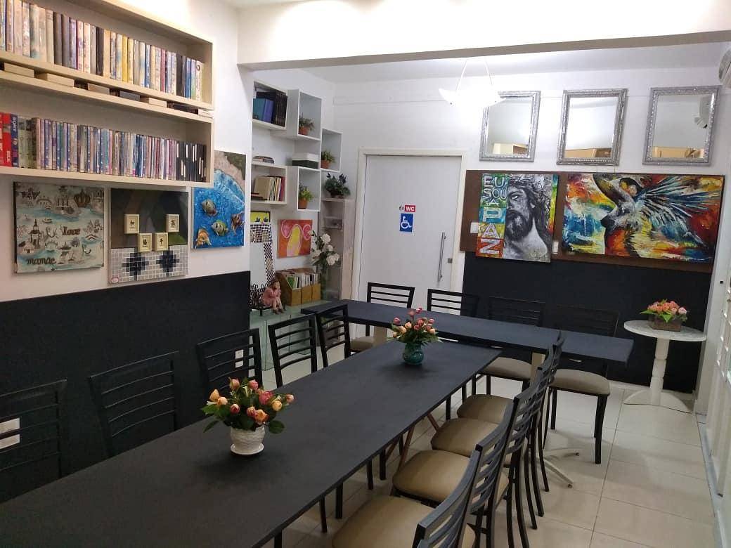 cafe2_8c758e43f3e911307d0e62e2a9172f981dd5e933.jpg