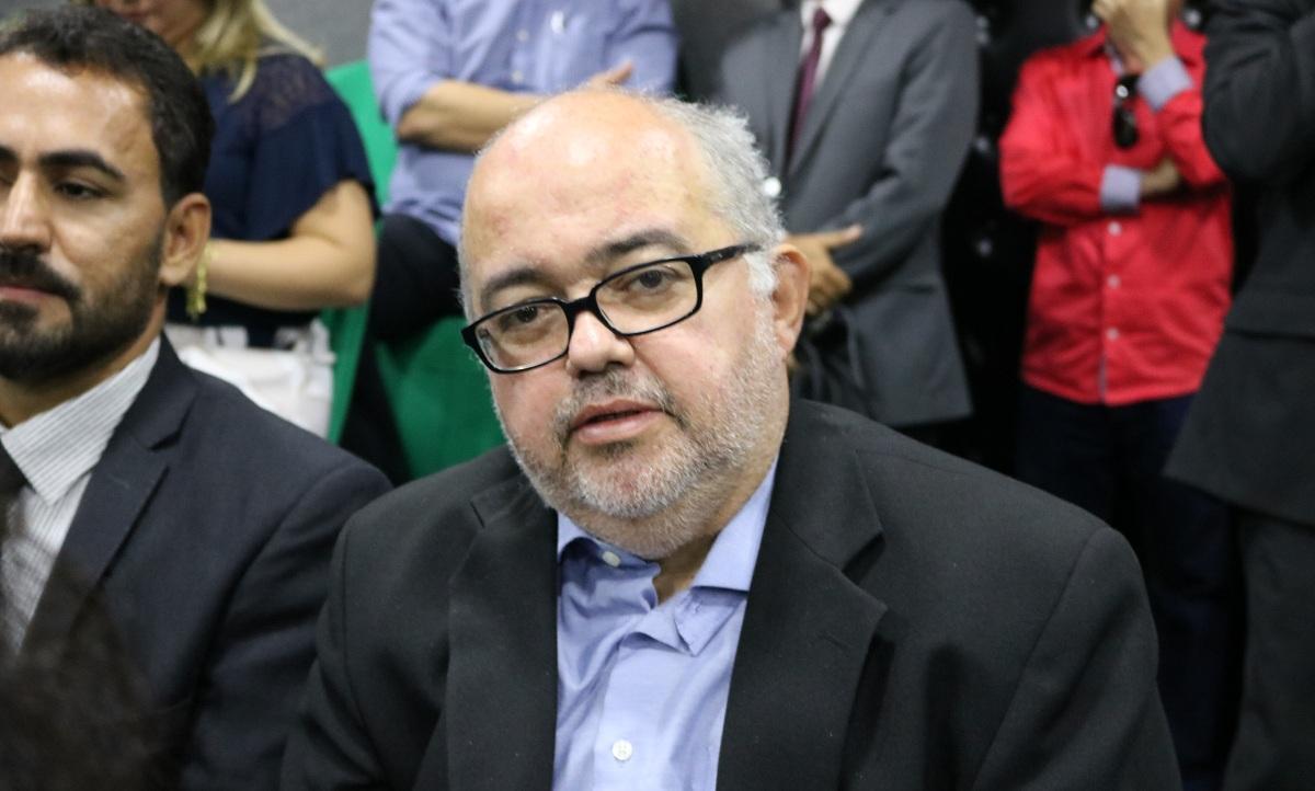 Procurador-geral do Estado, Plínio Clêrton