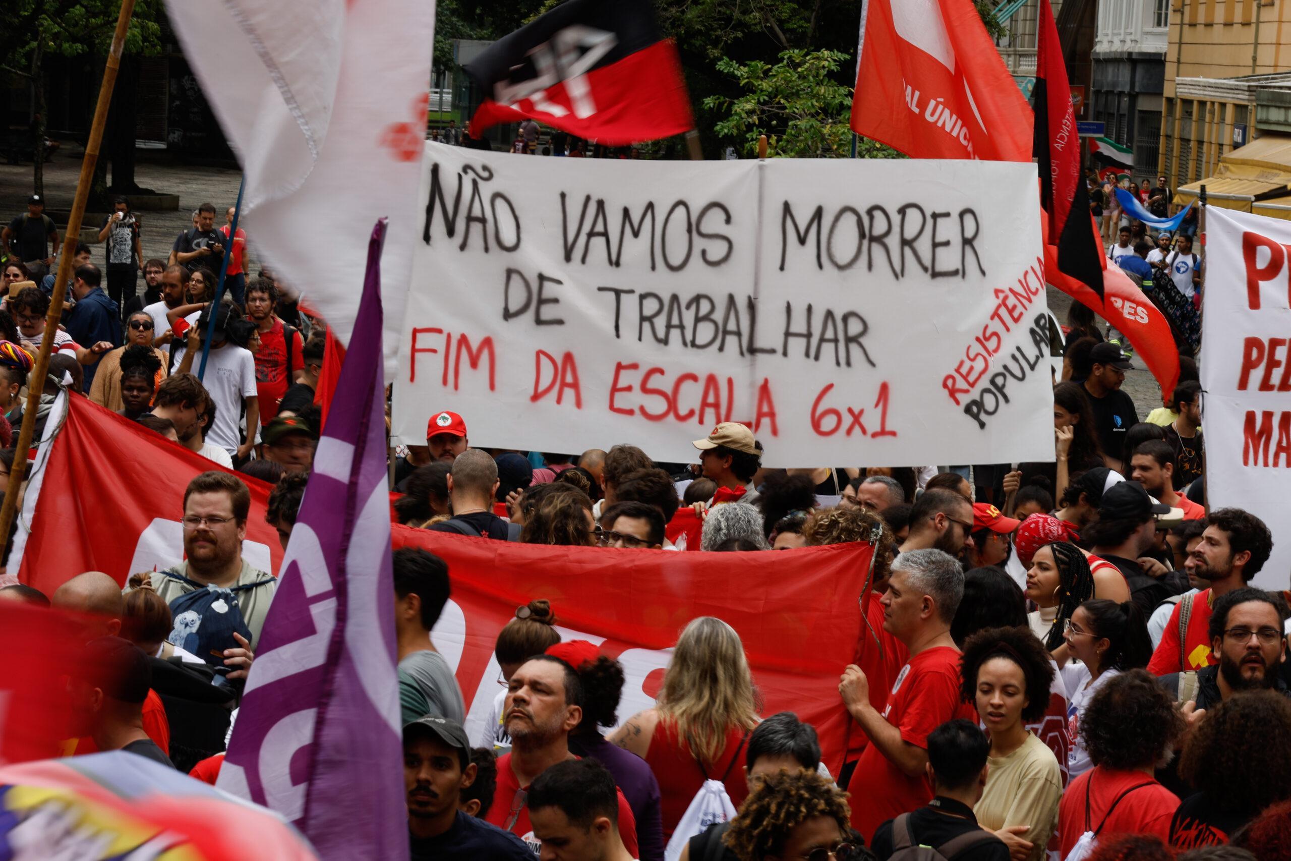 Manifestação pelo fim da escala 6x1