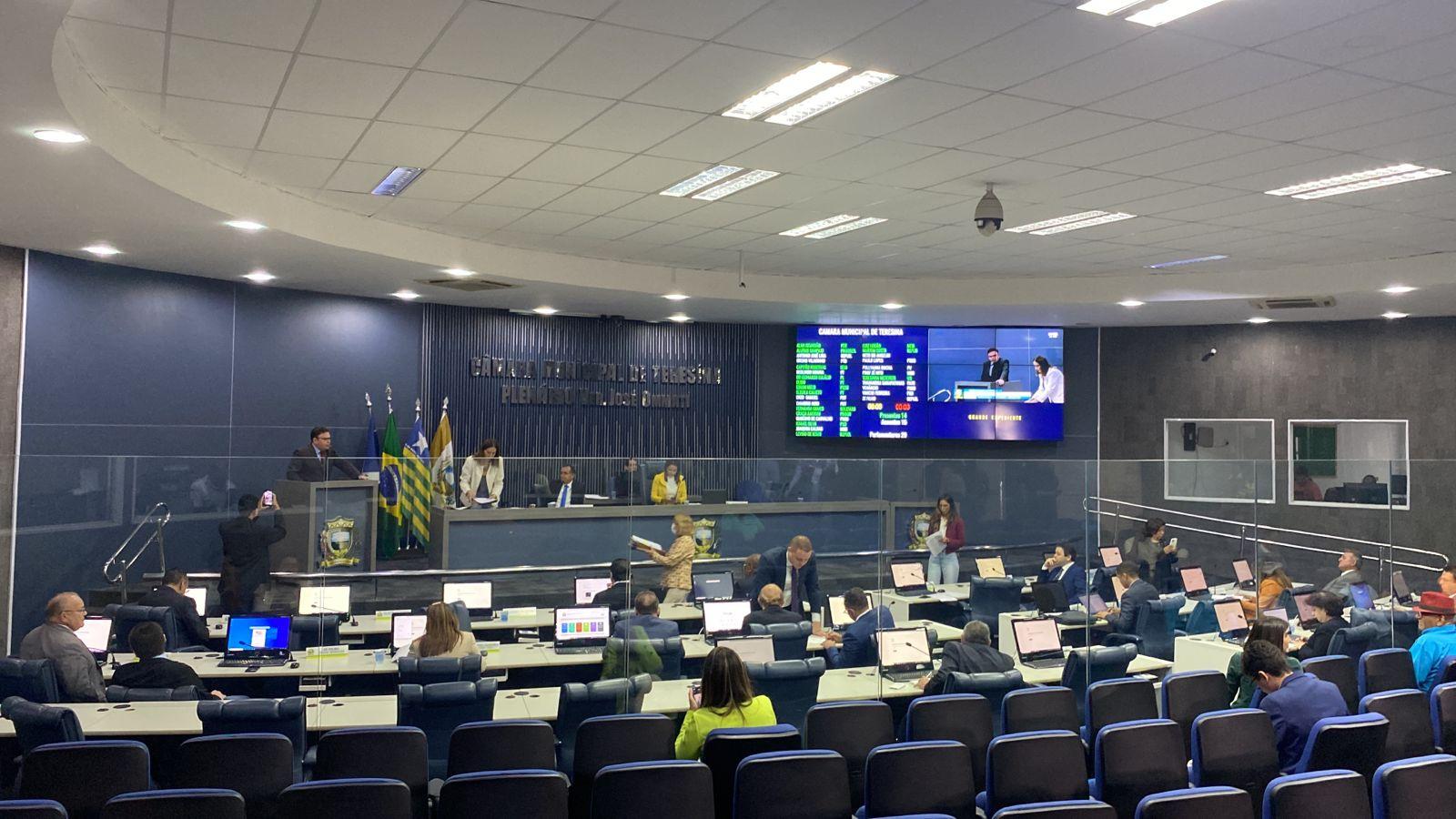 Sessão na Câmara de Teresina