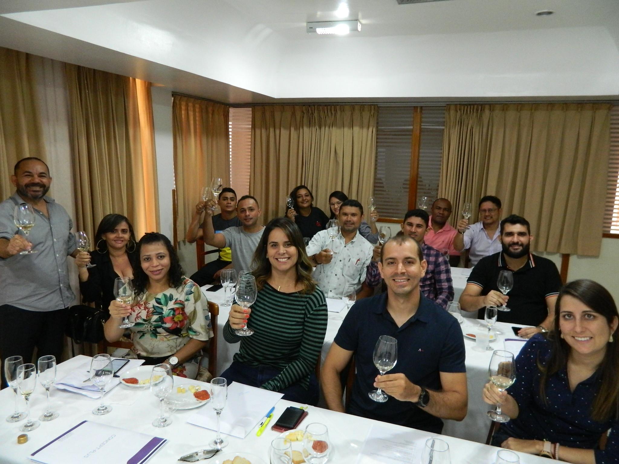 Um sucesso - curso de vinhos no Real Palace Hotel