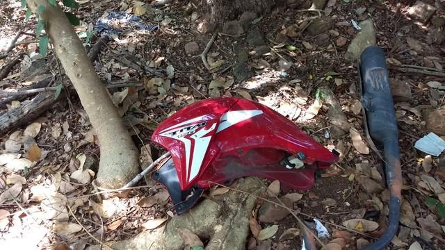 Peças de moto e  ferramentas utilizadas no processo de desmanche foram encontradas pela PM