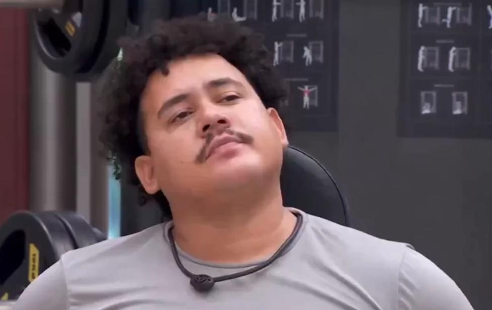 Lucas Buda deixou o BBB-24 nesta terça-feira (09)