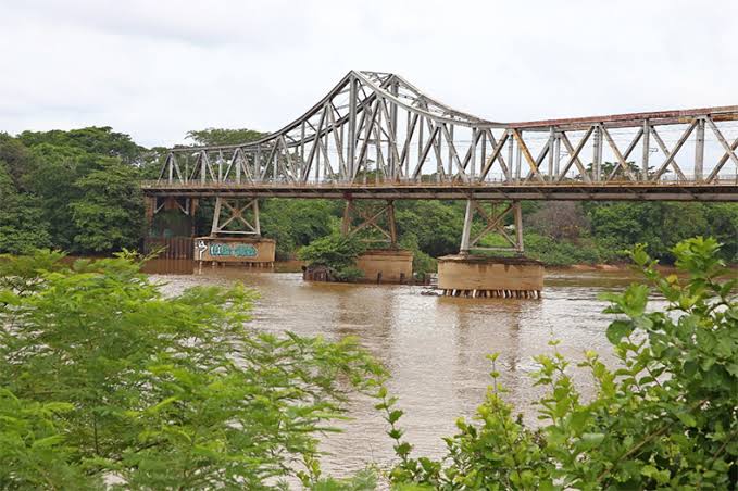 Ponte Metálica João Luís Ferreira será interditada para manutenção nesta quarta-feira (29)