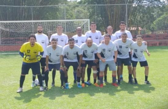 Times de comerciários movimentam o clube da categoria