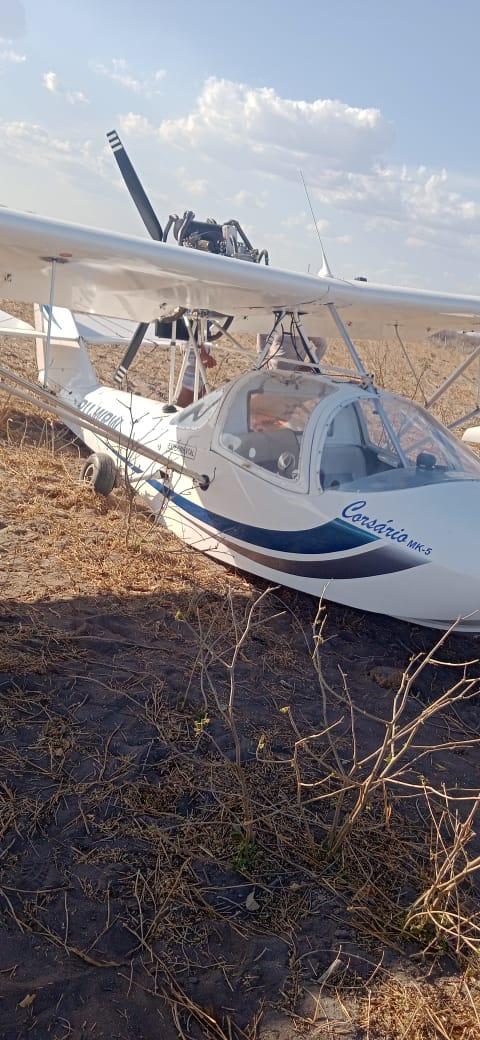 Aeronave fez aterrisagem forçada