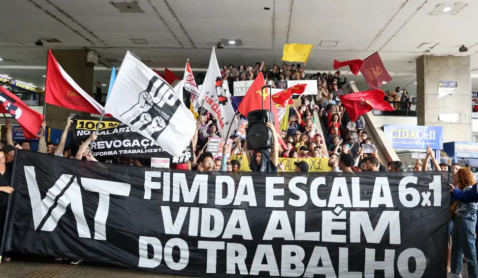Protesto contra a jornada 6x1