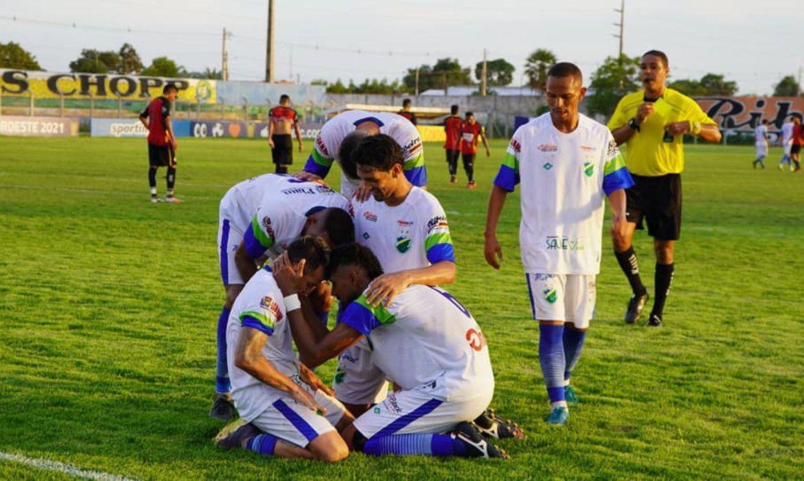 Série D: Altos-PI e Marcílio Dias-SC jogam pelas quartas de final