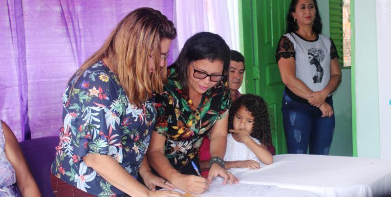 Prefeita Vilma Lima dá posse a Coordenadora Municipal de Políticas para Mulheres