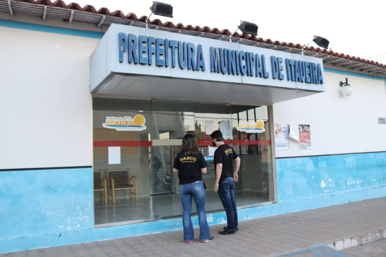 Gaeco investiga prefeito de Itaueira por lavagem de dinheiro