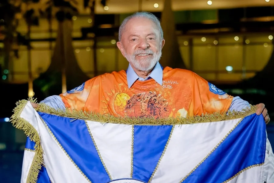 TSE defender a liberdade das pessoas artísticas para manifestar sua opinião política