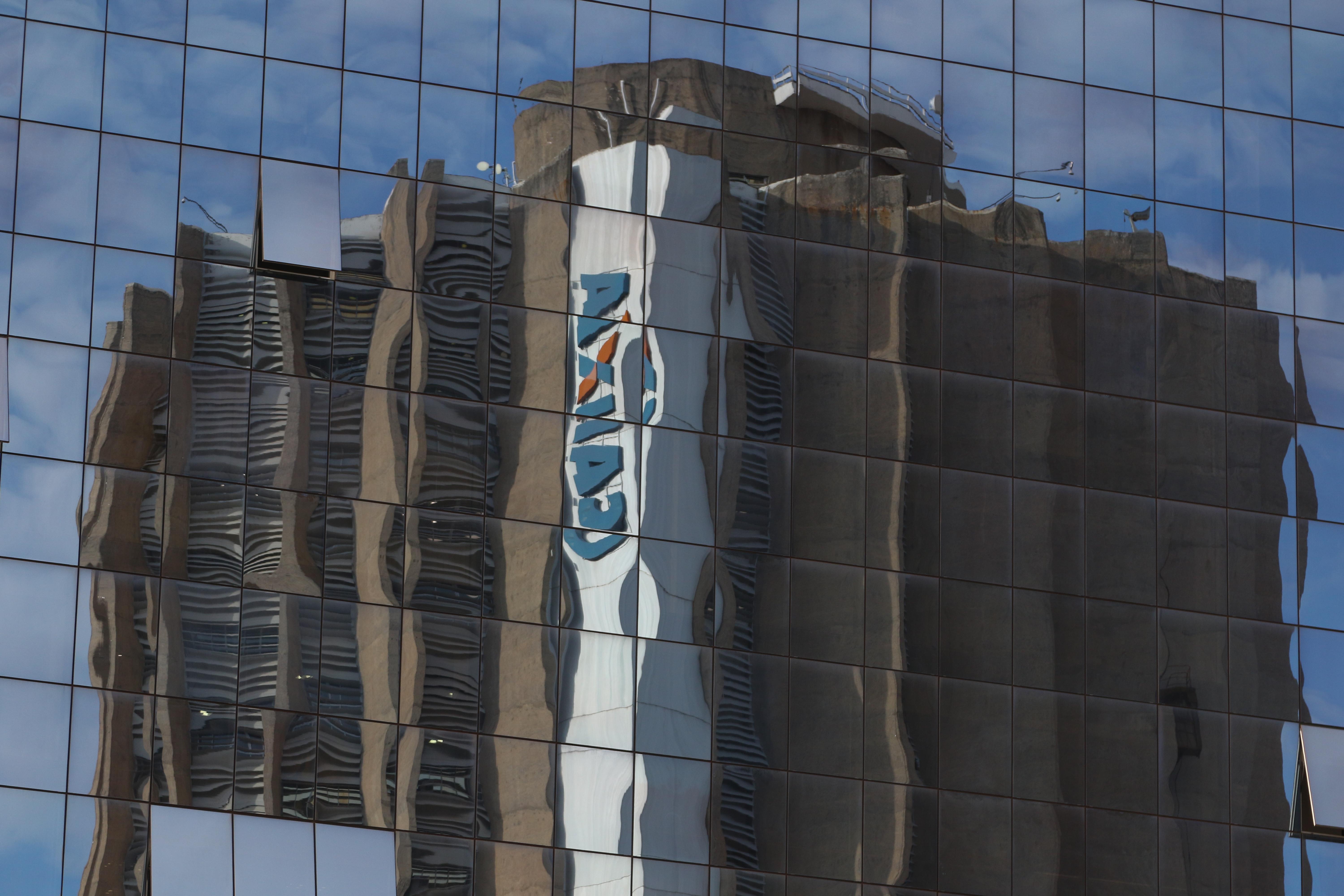 Caixa fachada