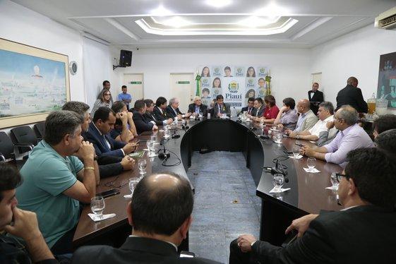 Reunião com deputados