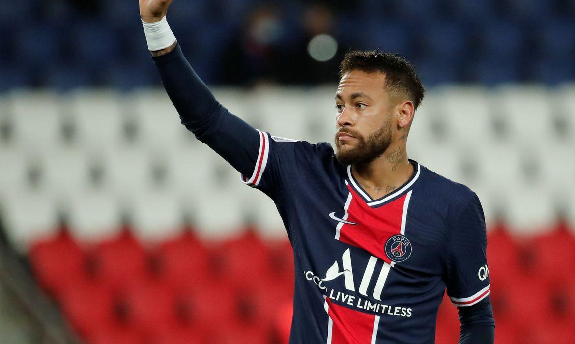Atacante Neymar