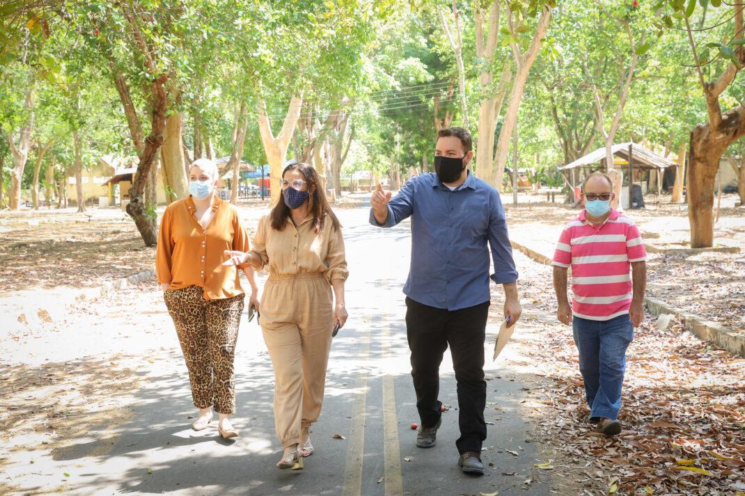 Secretária de Meio Ambiente visita obras no Parque Zoobotânico