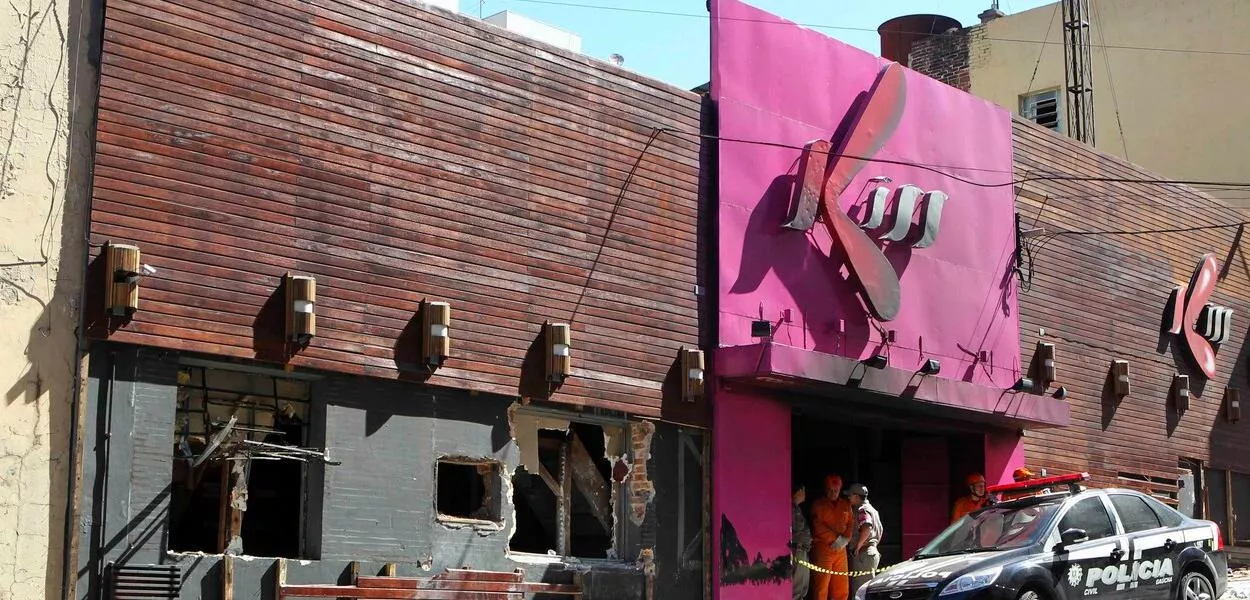 Fachada da Boate Kiss após incêndio