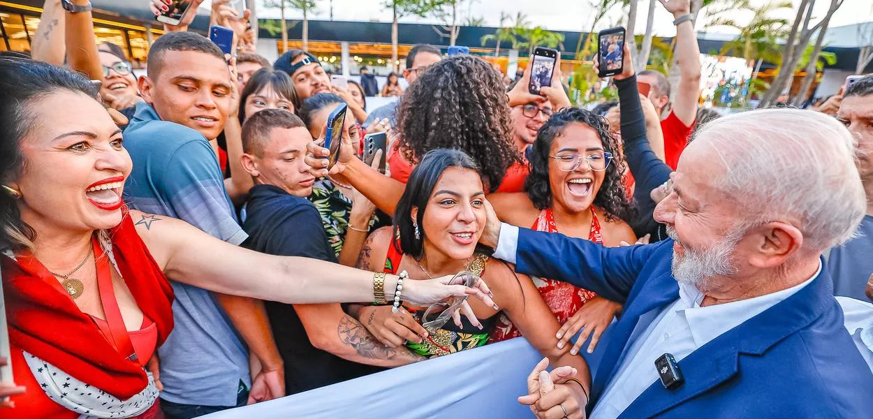 Regionalmente, o Nordeste lidera o otimismo, com 75% dos entrevistados esperando melhora na situação pessoal em 2026