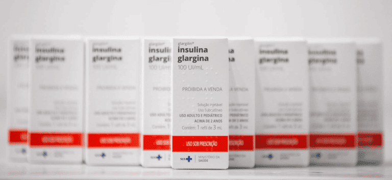 Previsão é que, até o final de 2026, Brasil tenha capacidade de produzir até 36 milhões de doses para o SUS