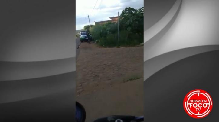 Homem tenta agredir ex-companheira com facão em Oeiras