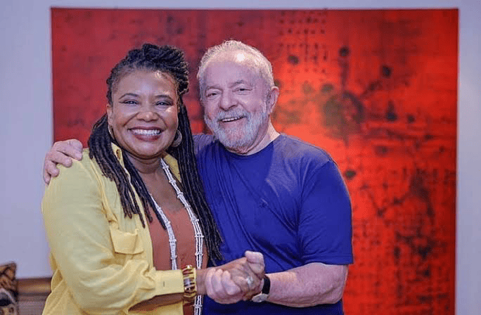 Ministra da Cultura Margareth Menezes com o presidente Lula