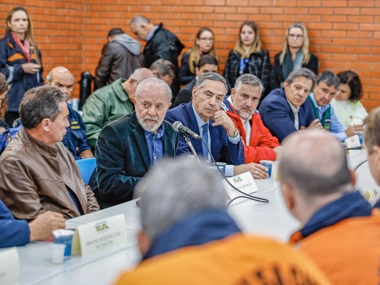Lula anunciou novas medidas durante reunião em São Leopoldo