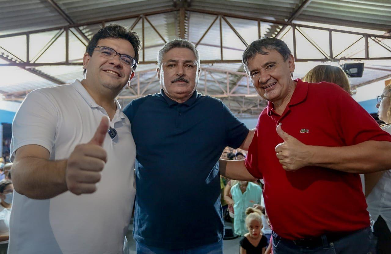 Prefeito Zé Wlisses oficializa apoio a Rafael Fonteles e Wellington Dias
