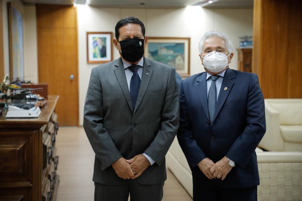 Vice-presidente e Elmano Férrer