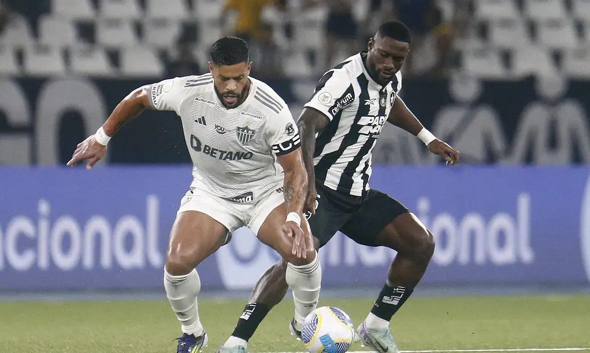 Botafogo enfrenta Atlético-MG