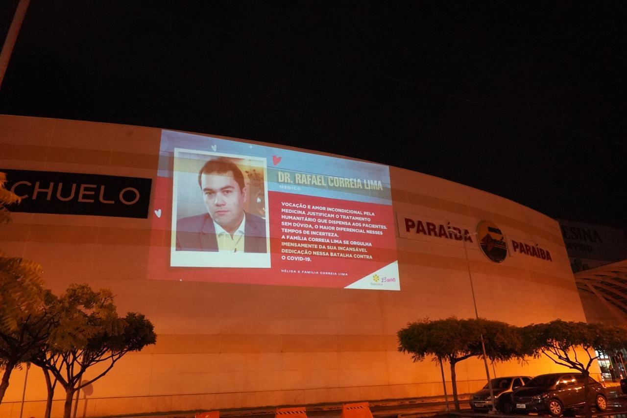 Homenagem aos médicos