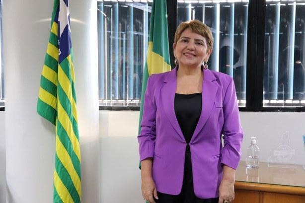 Juíza Júnia Maria Feitosa Bezerra Fialho