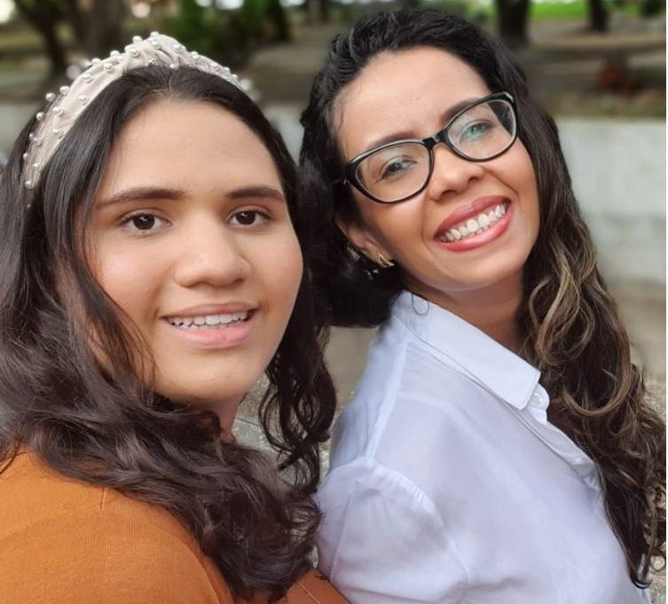 Lilith Rêgo e Socorro Moura, estudantes de Jornalismo, terão seus roteiros transformados em filme