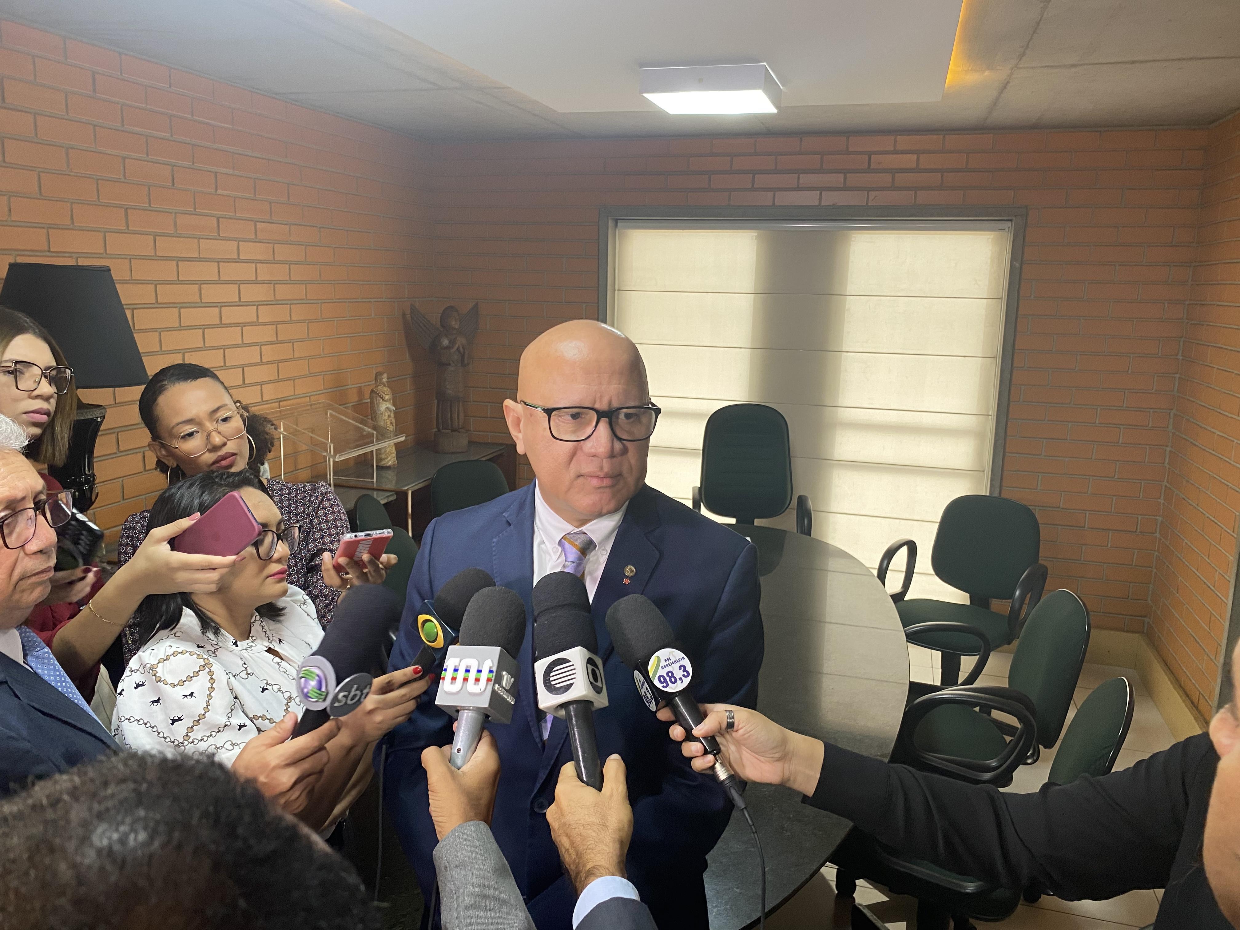 Deputado Franzé Silva, presidente da ALEPI