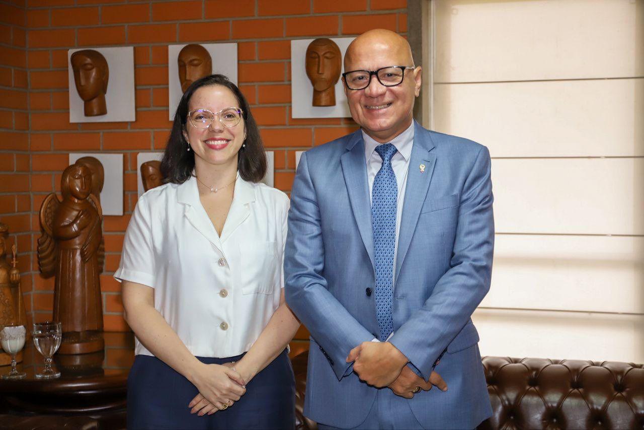 Chefe da Defensoria Pública e presidente da Alepi