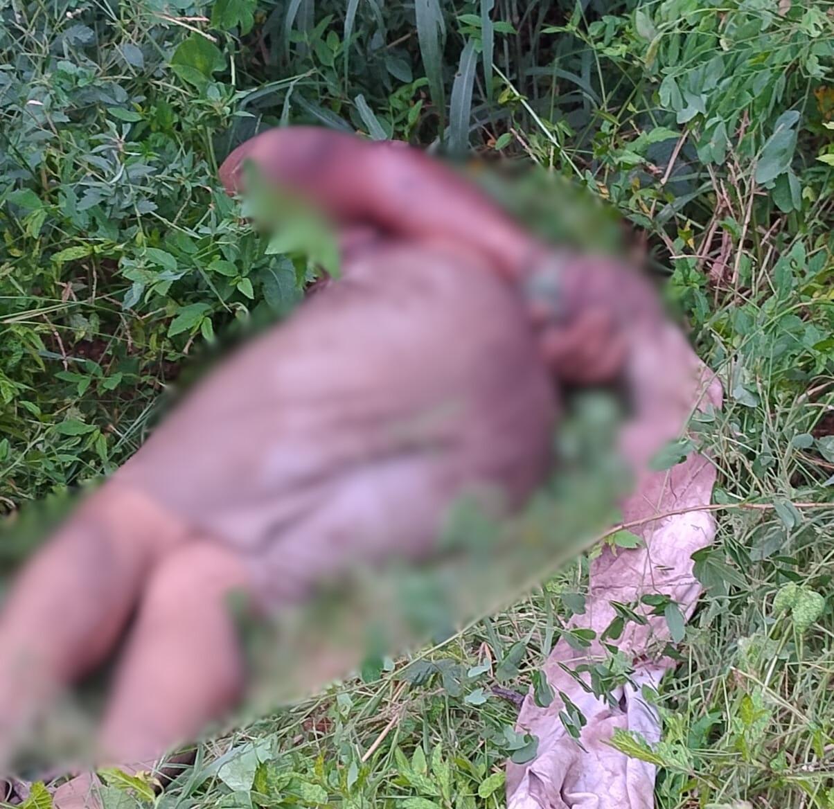 Vítima estava com os membros superiores amarrados