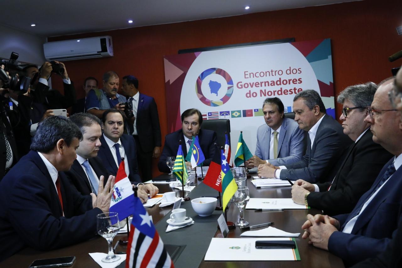 Reunião do Fórum de Governadores com Rodrigo Maia , em Brasília
