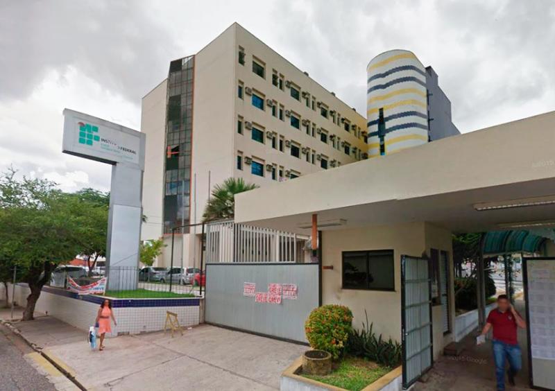 IFPI abre concurso com 81 vagas para professor; salários de até R$ 13,7 mil
