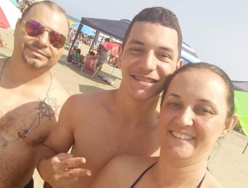 Romuyuki Gonçalves, Flaviana Gonçalves e  Juan Gonçalves Romuyuki