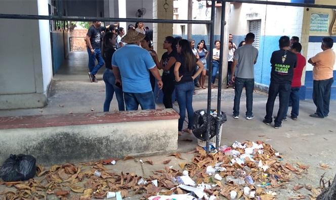 Estudantes fazem protesto na UESPI