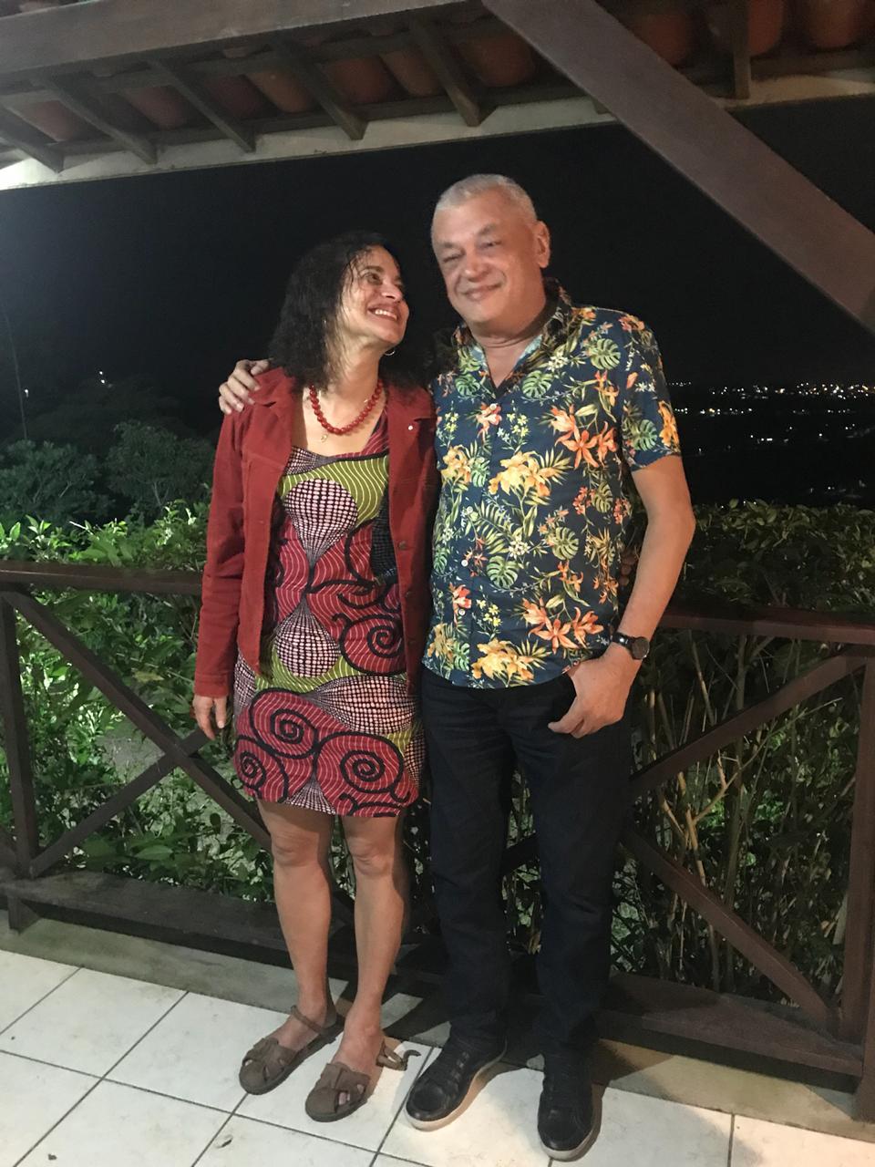 Deusval Lacerda com a política Luciana Santos, vice-governadora de Pernambuco
