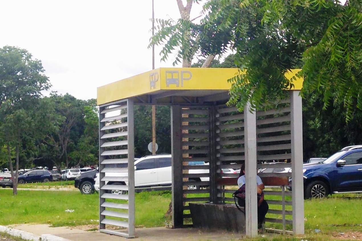 Teresina terá 100 novos abrigos para usuários de ônibus