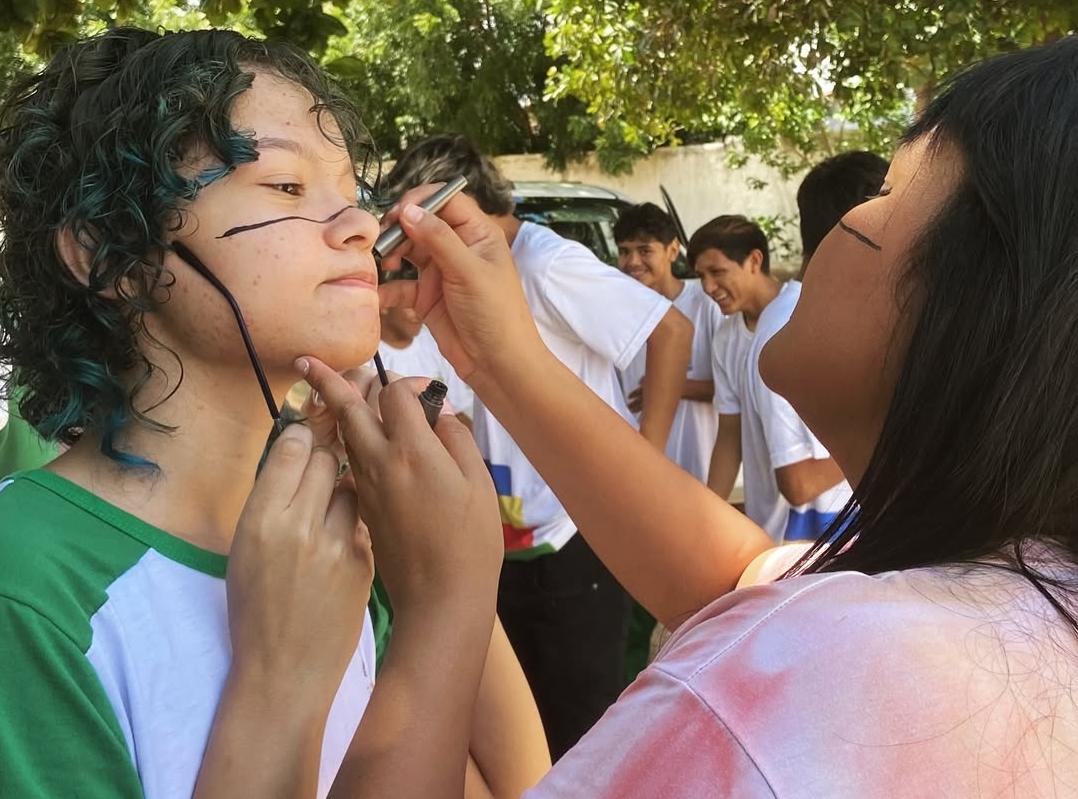 Abril Indígena mobiliza escola estadual Oka Ka Inaminanoko em Teresina