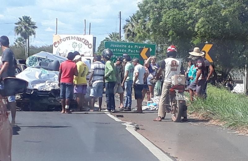 Acidente entre três veículos em Campo Maior