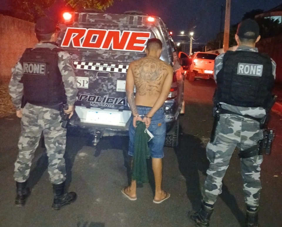 Adolescente apreendido com carros roubados em Teresina