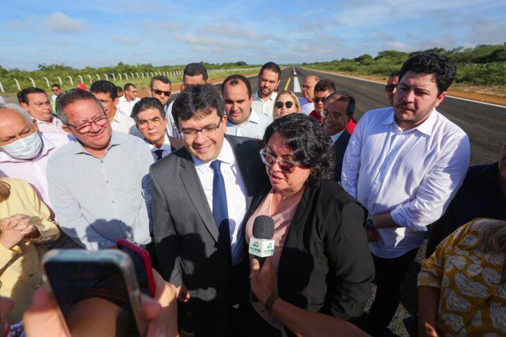 Inauguração de aeroporto em Piripiri