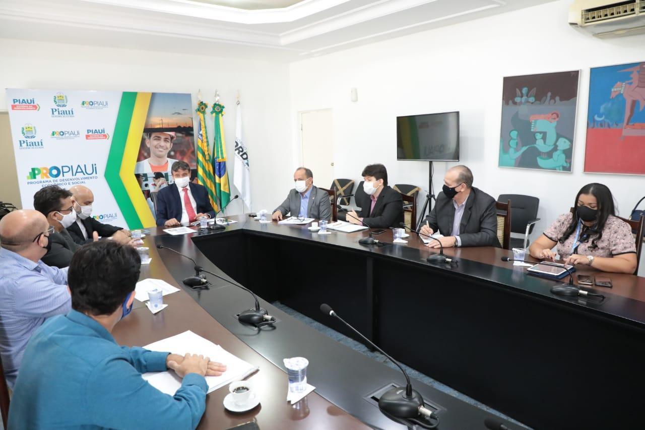 Reunião sobre aeroportos e aeródromos do Piauí